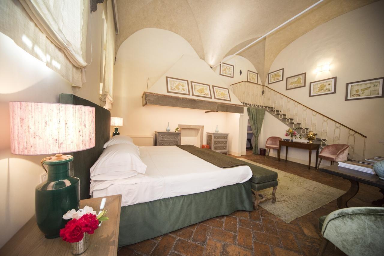 Al Palazzo Del Marchese Di Camugliano Residenza D'epoca Hotel Firenze